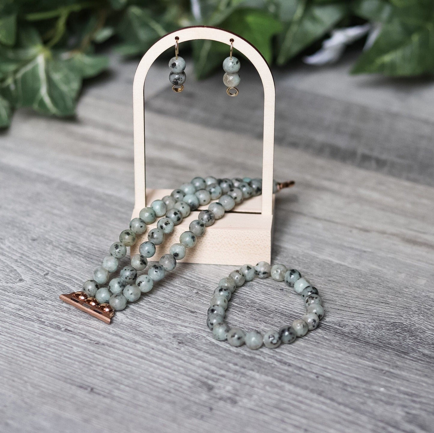 Kiwi Jasper Bracelet