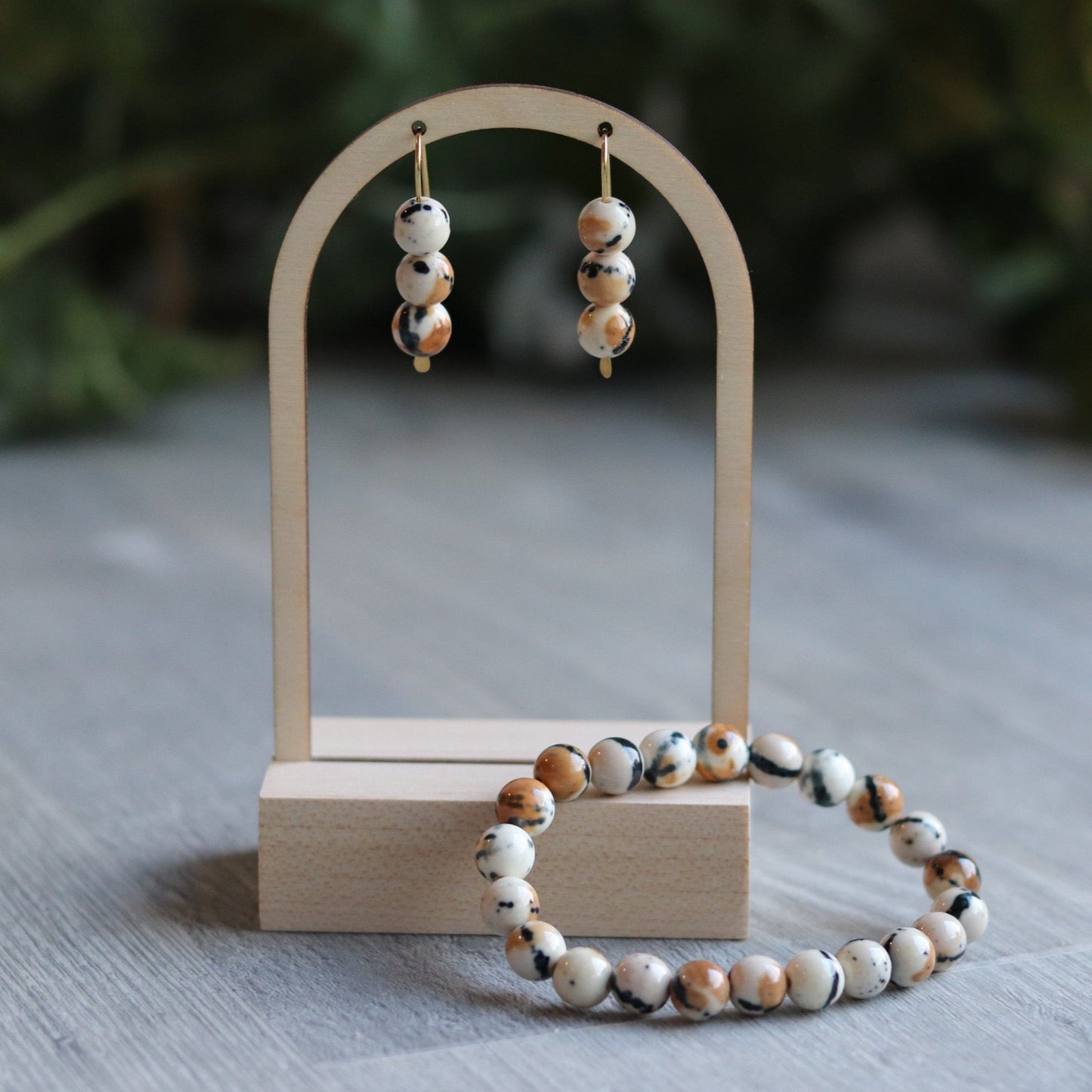 Rain Flower Coffee Jade Bracelet