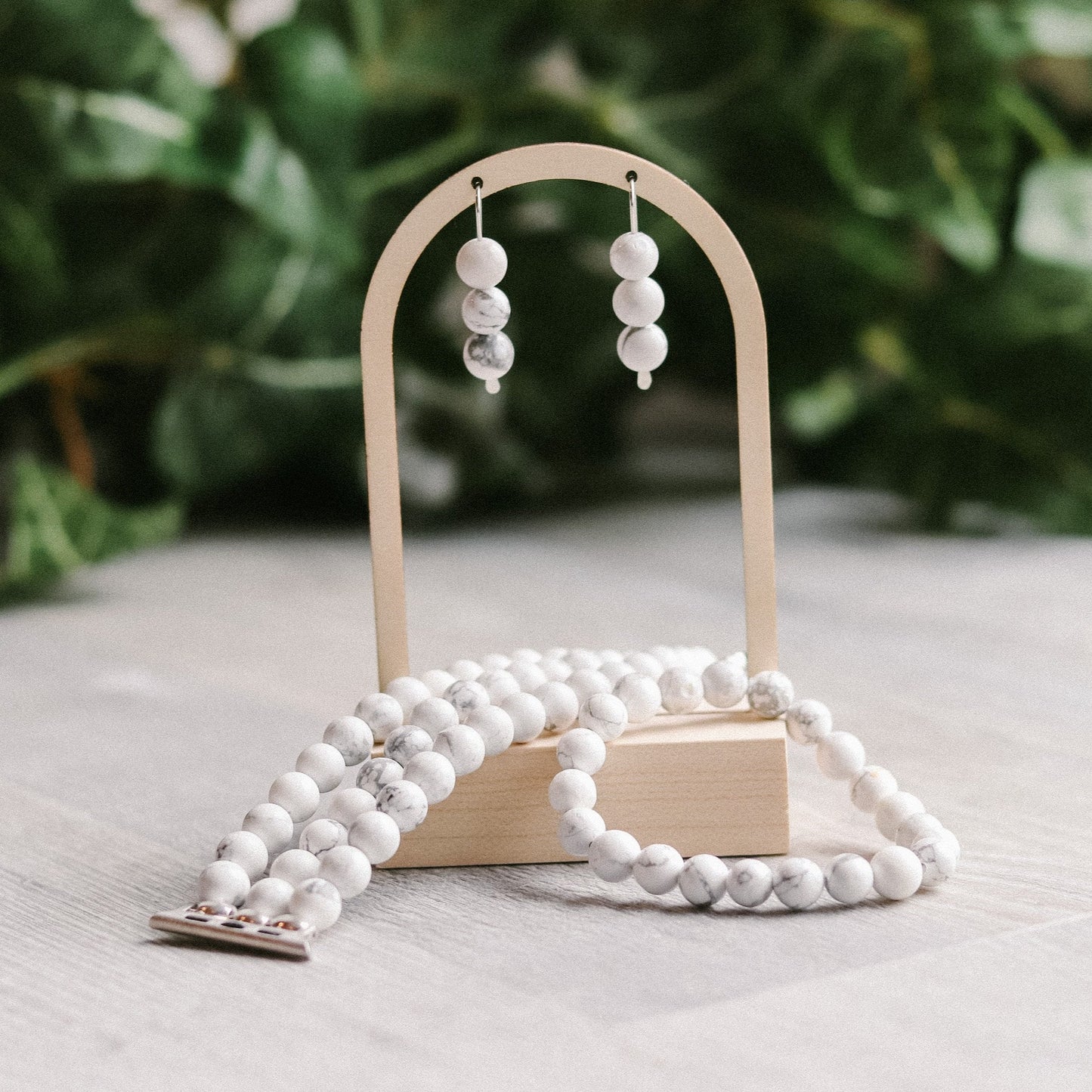 White Howlite Bracelet
